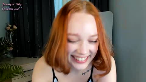 Snapshot of jennifer_shy_ chatting on February 2025 01:24:01 PM Jennifer online show from February 2025 01:24:01 PM