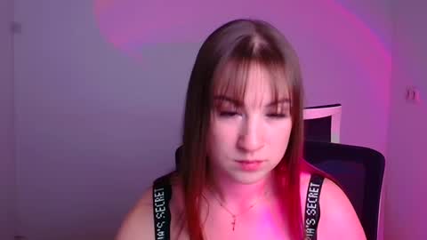 Snapshot of jennifer_xo_ chatting on December 2024 03:31:02 PM Jennifer online show from December 2024 03:31:02 PM