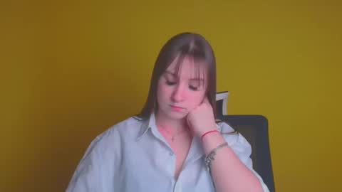Snapshot of jennifer_xo_ chatting on January 2025 09:33:02 AM Jennifer online show from January 2025 09:33:02 AM