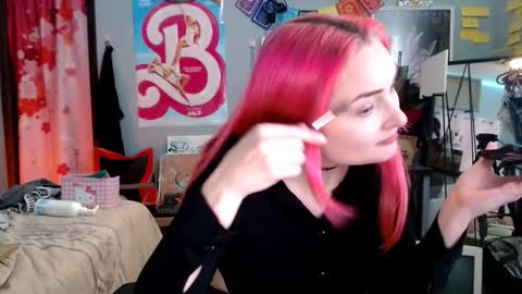 Jennifer Gwen online show from November 2025 02:45:01 AM