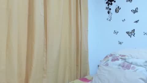 jenniferloveyou online show from September 2025 09:14:02 AM