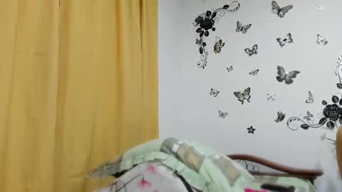 jenniferloveyou online show from December 2025 04:35:01 PM