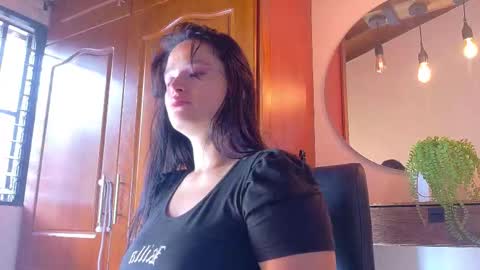 Jennifer vega  online show from March 2026 08:57:01 PM