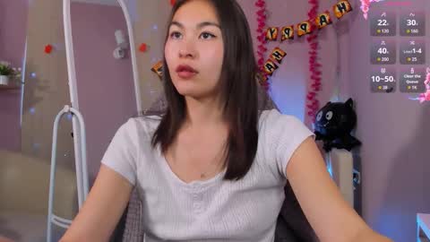 Snapshot of jennimurr chatting on October 2025 01:56:02 PM Jenni online show from October 2025 01:56:02 PM