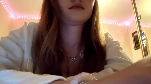 Lizi  online show from August 2026 05:26:02 PM