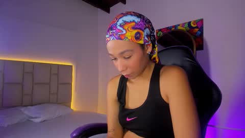 jenny__lawrence online show from November 2025 07:34:02 PM