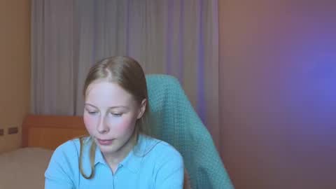 Snapshot of jenny_angelok chatting on December 2024 04:06:01 PM Next broadcast on December 05 subject to change online show from December 2024 04:06:01 PM