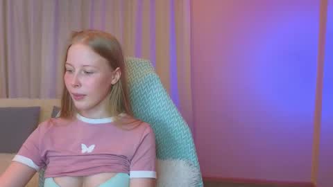 Snapshot of jenny_angelok chatting on January 2025 10:56:01 AM Next broadcast on December 05 subject to change online show from January 2025 10:56:01 AM