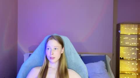 Snapshot of jenny_angelok chatting on April 2026 12:33:01 PM Next broadcast on December 05 subject to change online show from April 2026 12:33:01 PM