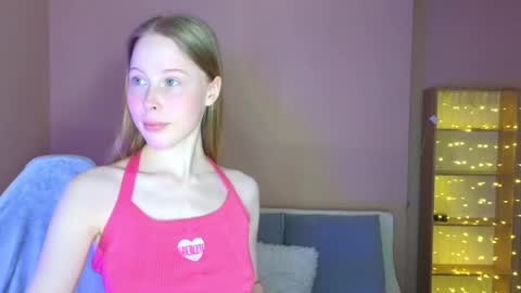 Snapshot of jenny_angelok chatting on April 2026 02:08:01 PM Next broadcast on December 05 subject to change online show from April 2026 02:08:01 PM