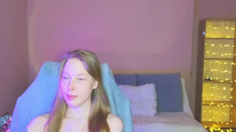 Snapshot of jenny_angelok chatting on May 2026 01:49:02 PM Next broadcast on December 05 subject to change online show from May 2026 01:49:02 PM
