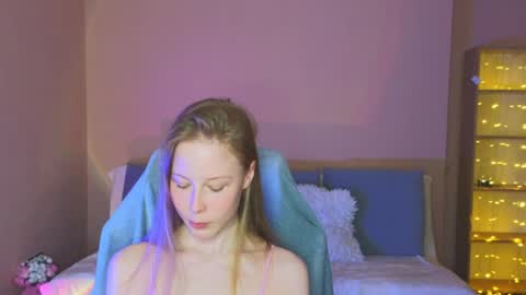 Snapshot of jenny_angelok chatting on May 2026 03:19:02 PM Next broadcast on December 05 subject to change online show from May 2026 03:19:02 PM