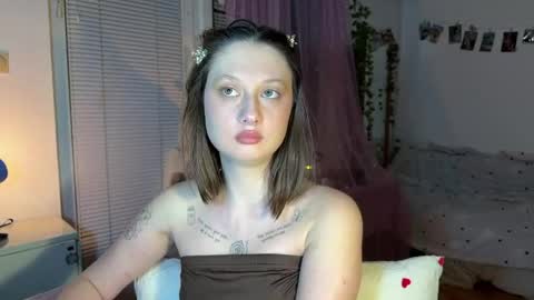 Jennifer Jenny Darling   online show from May 2026 06:36:02 PM