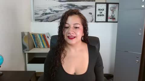 Jenny  online show from January 2026 01:16:02 PM