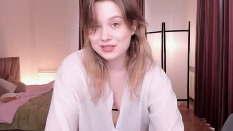 Jenny my next stream is on Saturday at 1 pmUTC Welcome to my WhatsApp 3 online show from April 2026 01:13:01 PM