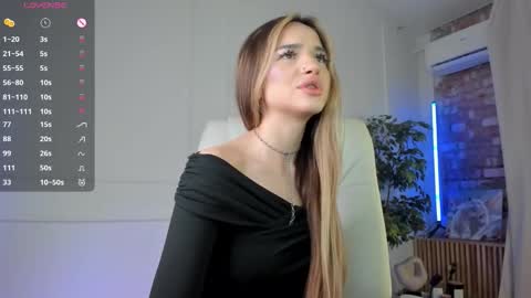 Snapshot of jenny_harringtons chatting on March 2026 07:03:02 AM jenny_harringtons online show from March 2026 07:03:02 AM
