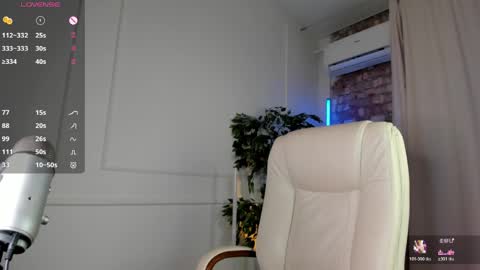 Snapshot of jenny_harringtons chatting on March 2026 07:09:02 AM jenny_harringtons online show from March 2026 07:09:02 AM