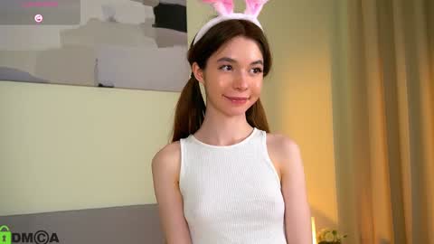 Snapshot of jenny_lylu chatting on December 2024 09:31:01 AM Ori online show from December 2024 09:31:01 AM
