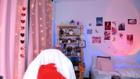 Snapshot of jenny_piper chatting on February 2025 07:01:01 AM Jenny Piper online show from February 2025 07:01:01 AM