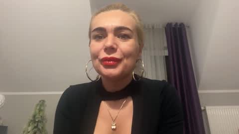 Jenny online show from December 2024 09:09:02 AM