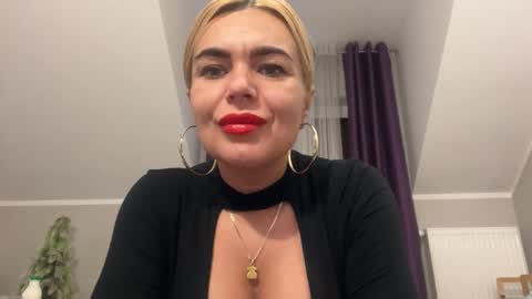 Jenny online show from December 2024 08:26:01 AM