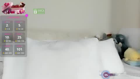 Jenny online show from October 2025 02:43:02 AM