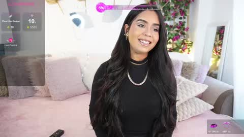 Snapshot of jenny_roberts96 chatting on February 2025 04:03:02 PM Jenny Roberts online show from February 2025 04:03:02 PM
