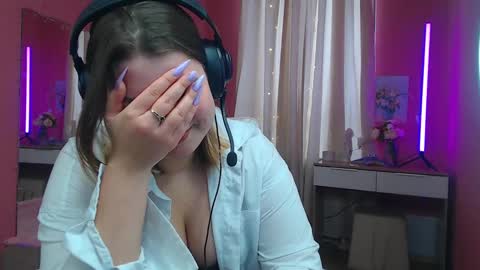 Snapshot of jenny_smitx chatting on March 2025 09:34:02 AM jenny_smitx online show from March 2025 09:34:02 AM