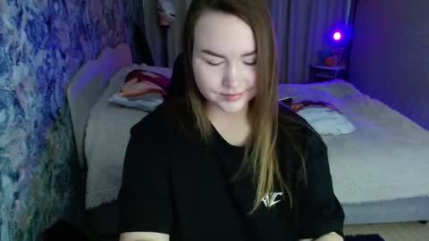 Jenny online show from December 2025 08:01:01 AM