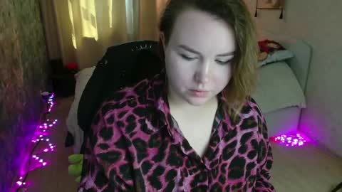 Jenny online show from April 2026 07:12:02 AM