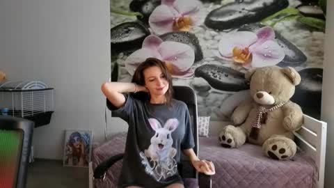 Snapshot of jennycutey chatting on March 2025 03:34:02 AM jennycutey online show from March 2025 03:34:02 AM