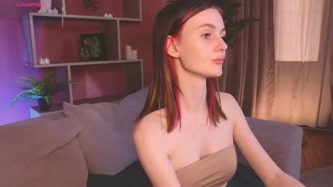 jennyfer_me online show from June 2026 12:52:01 PM