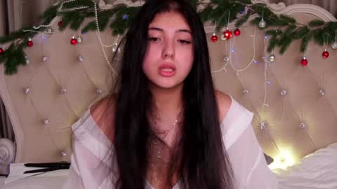 Snapshot of jennyferguson chatting on January 2025 10:12:01 PM Jenny Ferguson online show from January 2025 10:12:01 PM