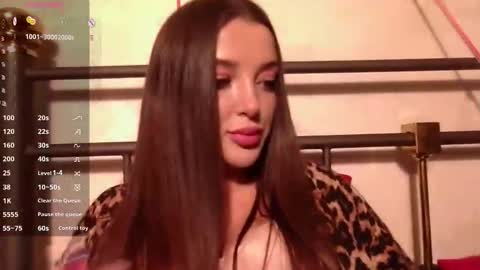 Snapshot of jennyruthjn chatting on November 2025 10:09:02 PM Jenny online show from November 2025 10:09:02 PM