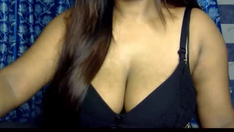 Snapshot of jennysinghaniya chatting on September 2025 03:23:01 PM jenny online show from September 2025 03:23:01 PM