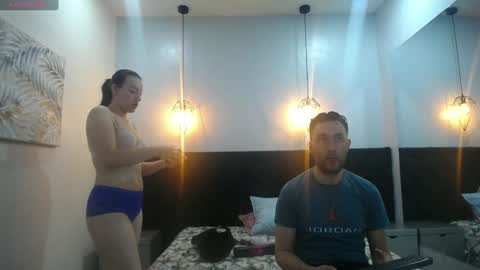 Jeremmyandstacy online show from January 2025 12:22:01 PM