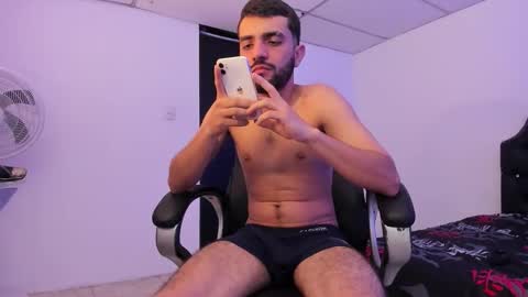 Jeremy online show from October 2025 04:37:02 AM