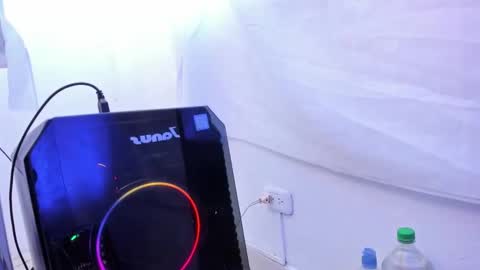 Jeremy online show from October 2025 03:03:02 AM