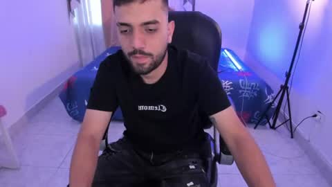 Snapshot of jeremyy_boy chatting on July 2026 11:17:02 AM Jeremy online show from July 2026 11:17:02 AM