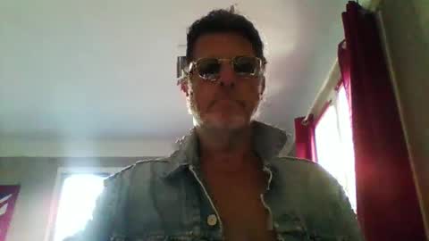 jerflor online show from April 2026 04:15:01 PM