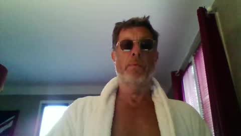 jerflor online show from May 2026 03:52:01 PM