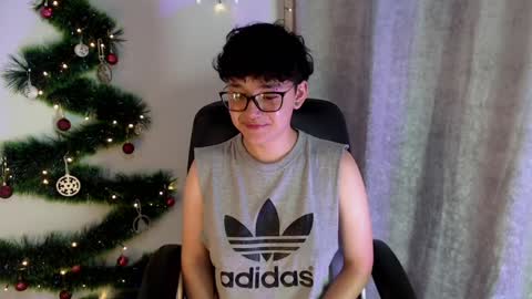 Snapshot of jero_harper1 chatting on December 2024 07:46:02 PM jero harper1 online show from December 2024 07:46:02 PM