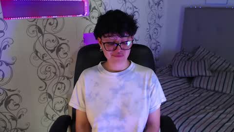 Snapshot of jero_harper1 chatting on January 2025 09:00:01 PM jero harper1 online show from January 2025 09:00:01 PM