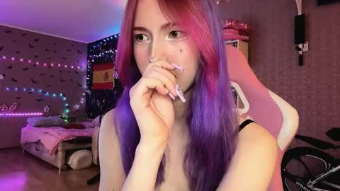 jerrienyhan online show from December 2025 02:13:01 PM