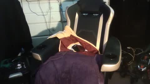 Snapshot of jerry0827 chatting on March 2025 03:27:02 PM jerry johnson online show from March 2025 03:27:02 PM