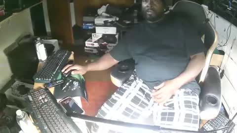 Snapshot of jerry0827 chatting on November 2025 11:40:01 PM jerry johnson online show from November 2025 11:40:01 PM