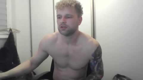 Snapshot of jerryalise chatting on March 2025 02:15:01 AM jerryalise online show from March 2025 02:15:01 AM