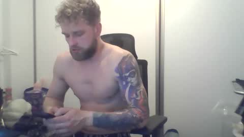 Snapshot of jerryalise chatting on February 2026 05:00:01 AM jerryalise online show from February 2026 05:00:01 AM