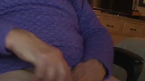 Snapshot of jerryb19027 chatting on January 2025 09:41:01 PM jerryb19027 online show from January 2025 09:41:01 PM