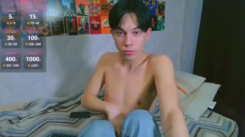 Snapshot of jerrybomb_ chatting on February 2025 02:37:01 PM Jerrybomb online show from February 2025 02:37:01 PM